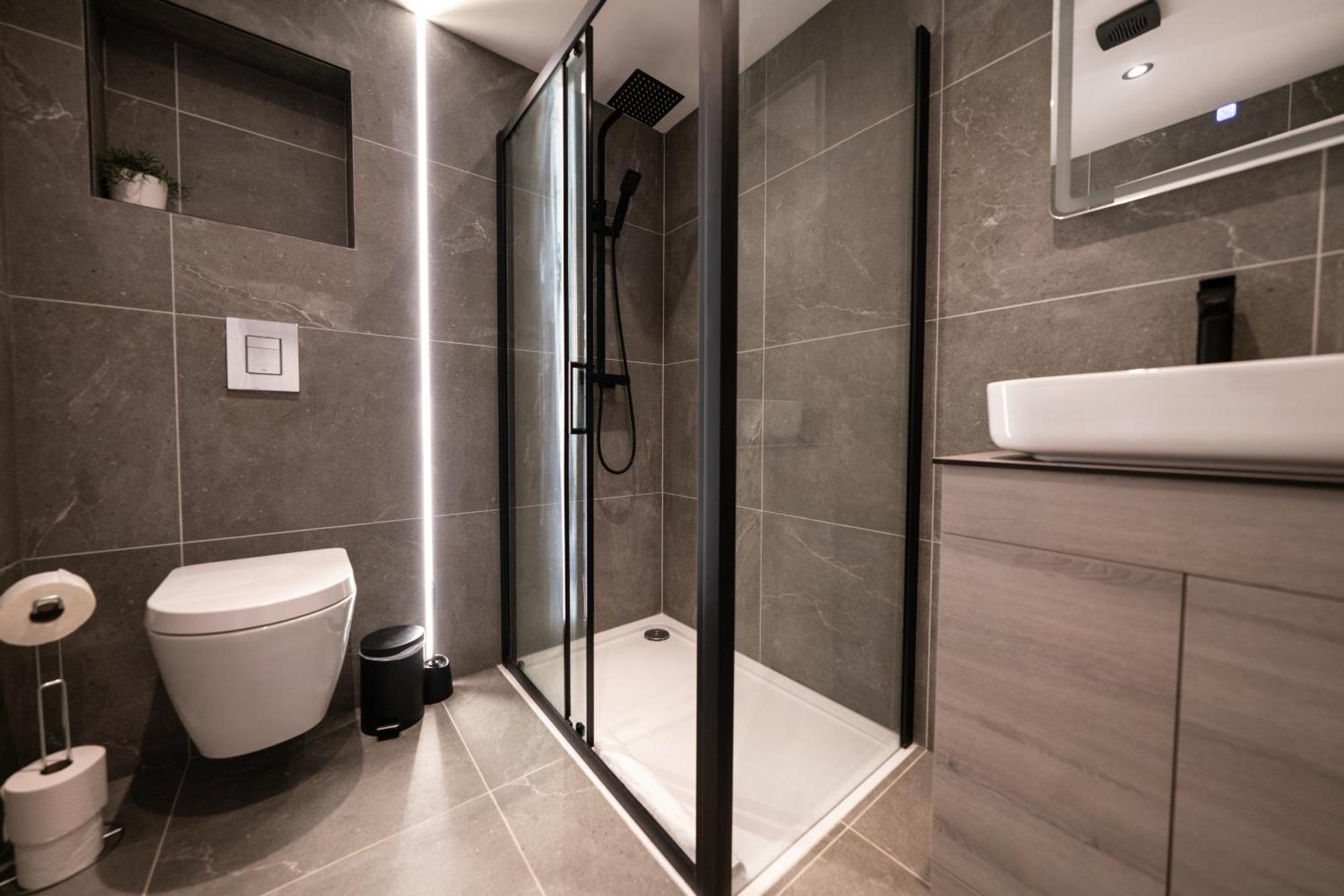 The Battersea Place - Charming 4Bdr Flat Лондон Экстерьер фото