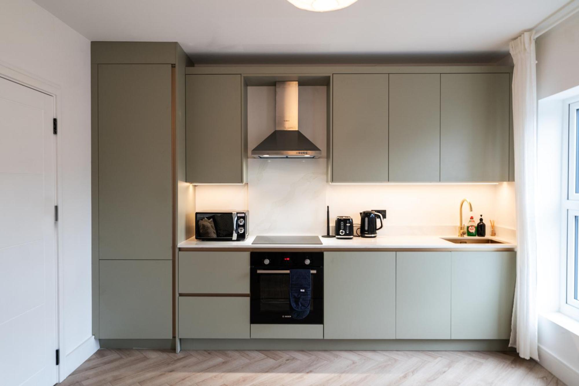 The Battersea Place - Charming 4Bdr Flat Лондон Экстерьер фото
