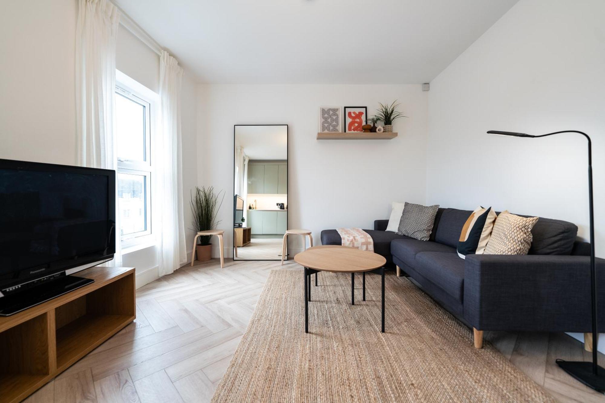 The Battersea Place - Charming 4Bdr Flat Лондон Экстерьер фото