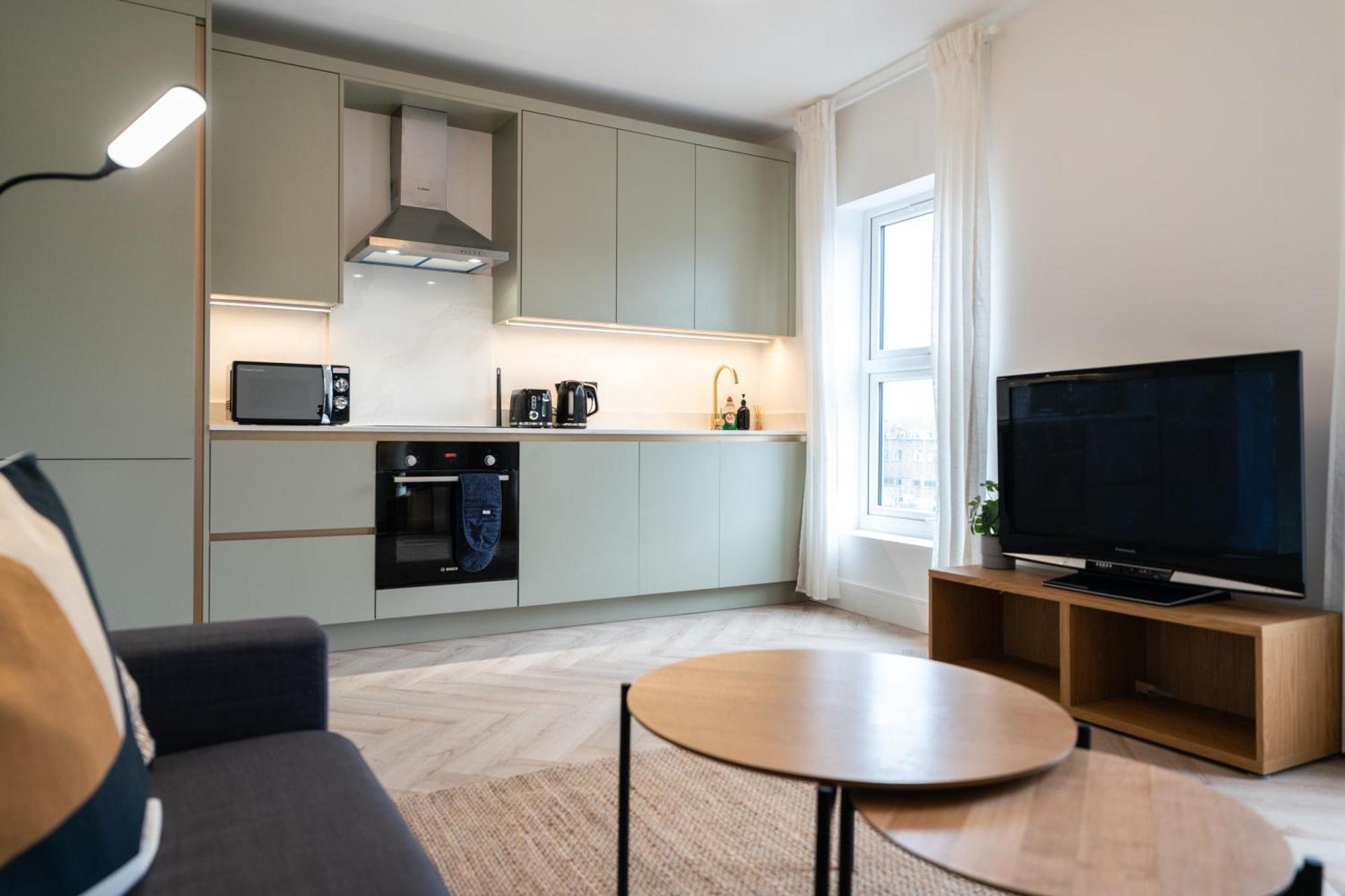 The Battersea Place - Charming 4Bdr Flat Лондон Экстерьер фото